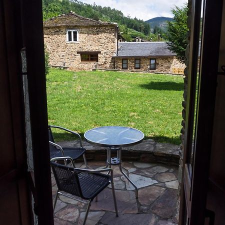 Casas Rurales Tareira En Taramundi Εξωτερικό φωτογραφία