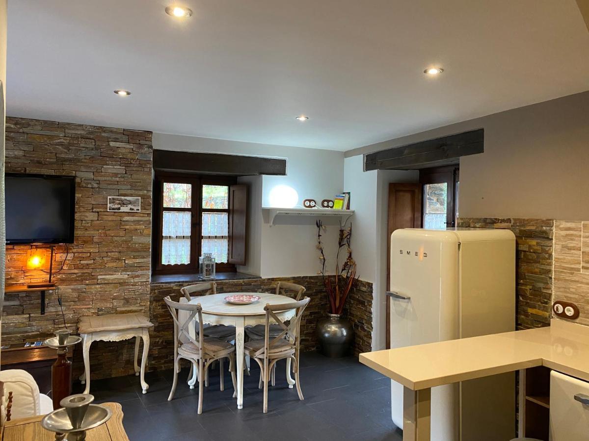 Casas Rurales Tareira En Taramundi Εξωτερικό φωτογραφία