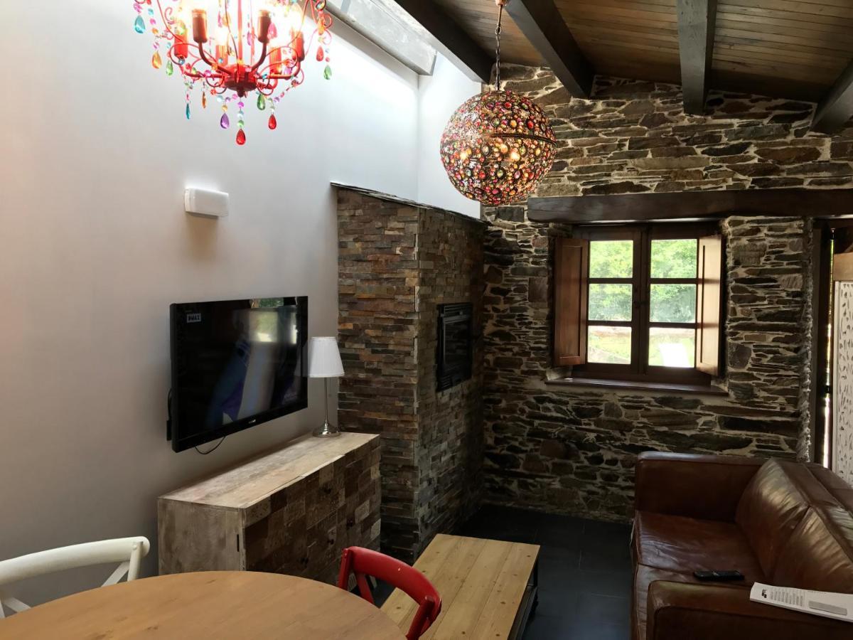 Casas Rurales Tareira En Taramundi Εξωτερικό φωτογραφία