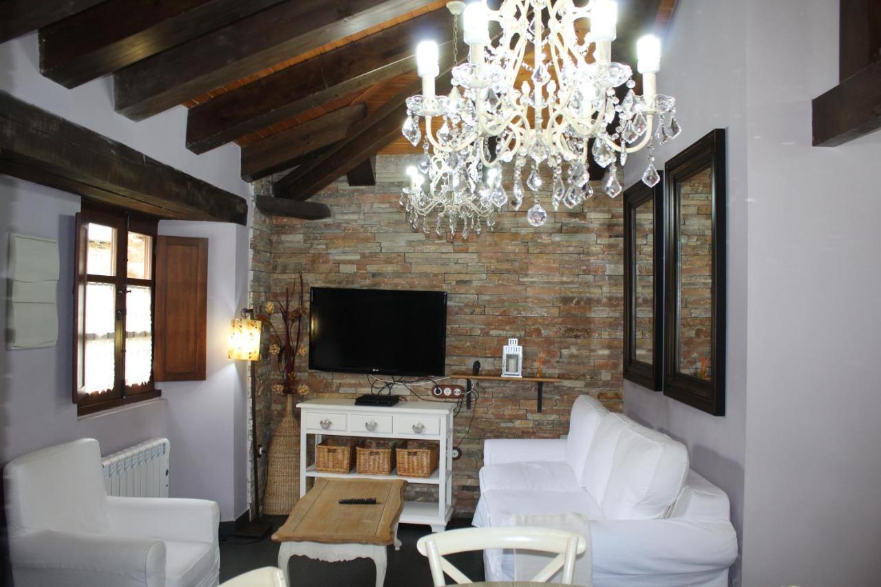 Casas Rurales Tareira En Taramundi Εξωτερικό φωτογραφία