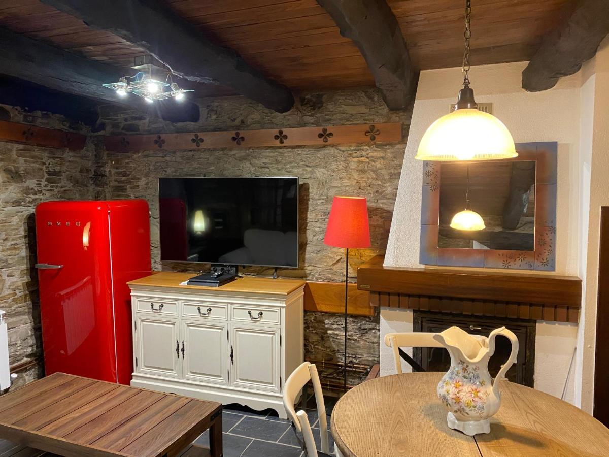 Casas Rurales Tareira En Taramundi Εξωτερικό φωτογραφία