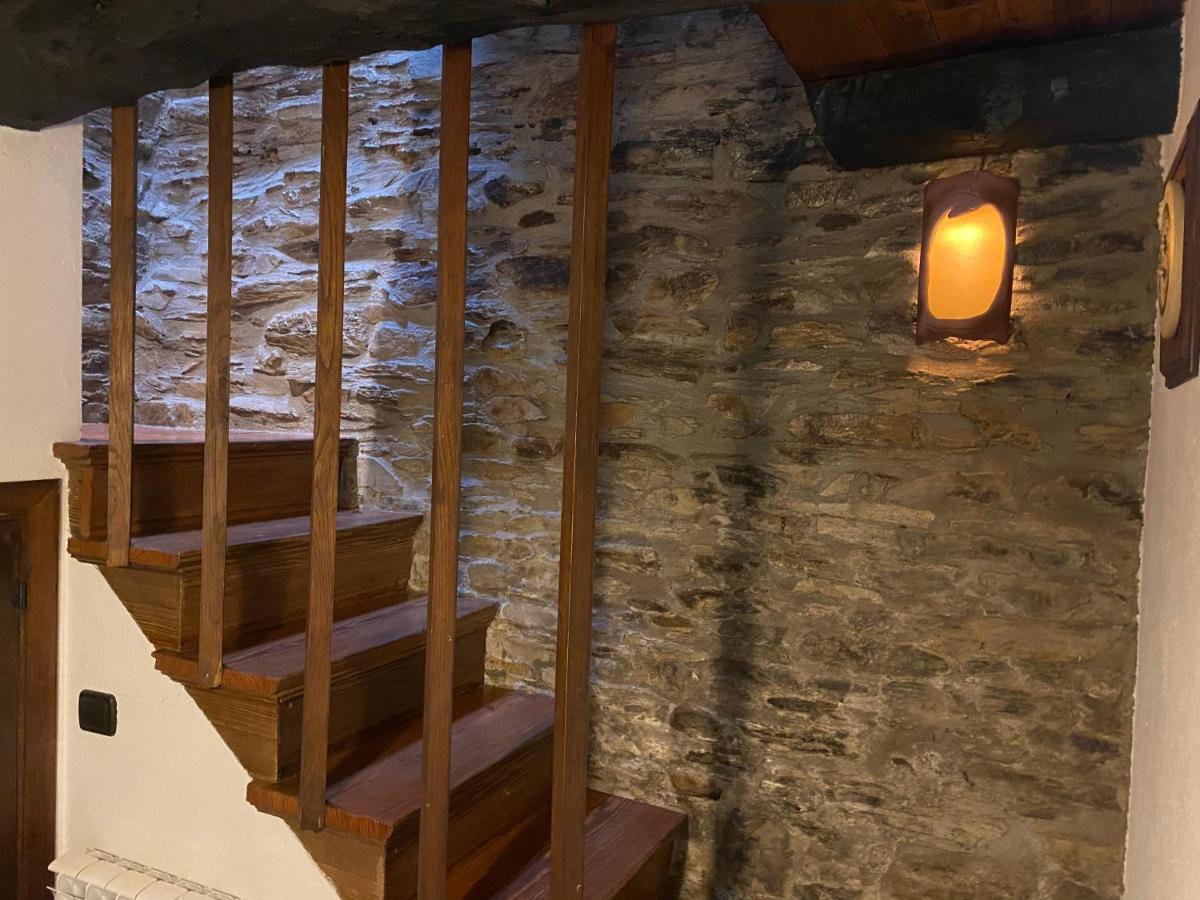 Casas Rurales Tareira En Taramundi Εξωτερικό φωτογραφία