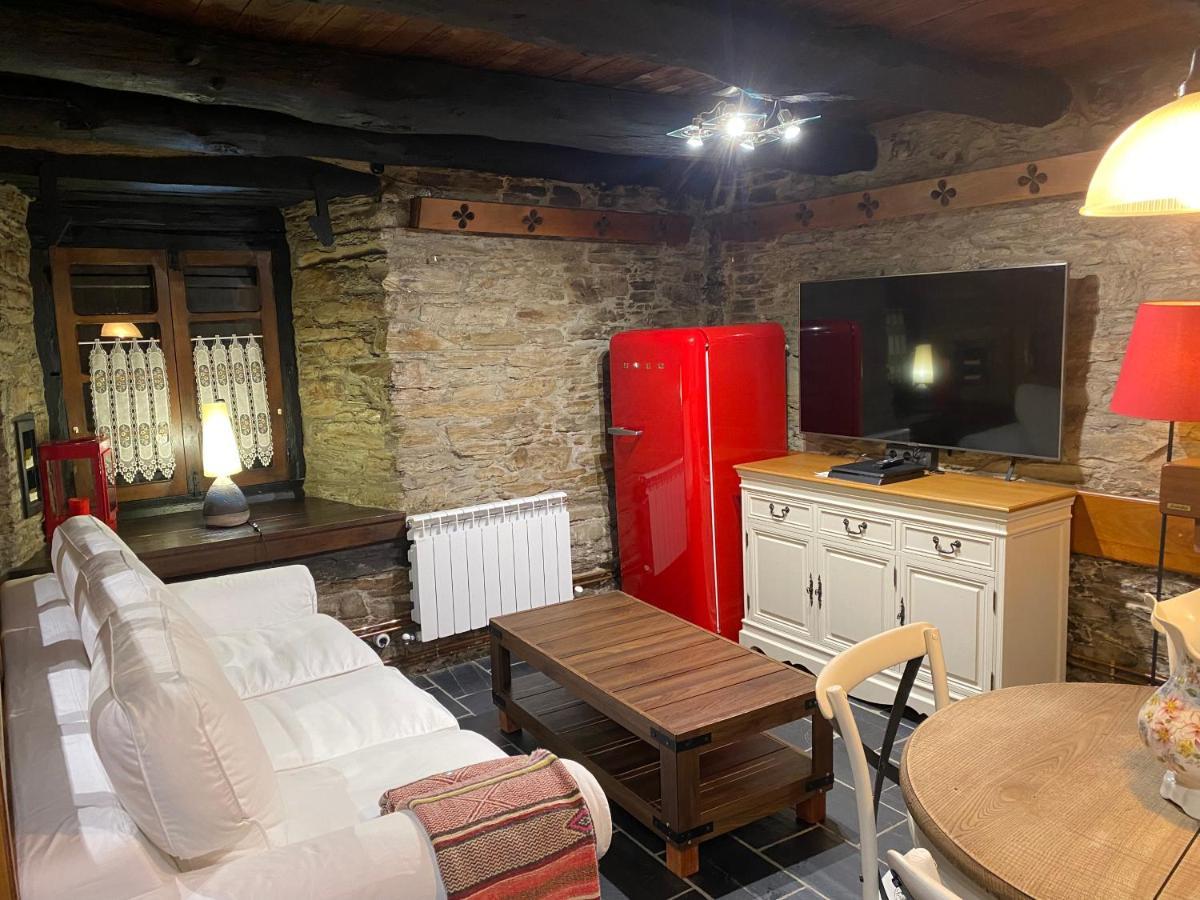 Casas Rurales Tareira En Taramundi Εξωτερικό φωτογραφία