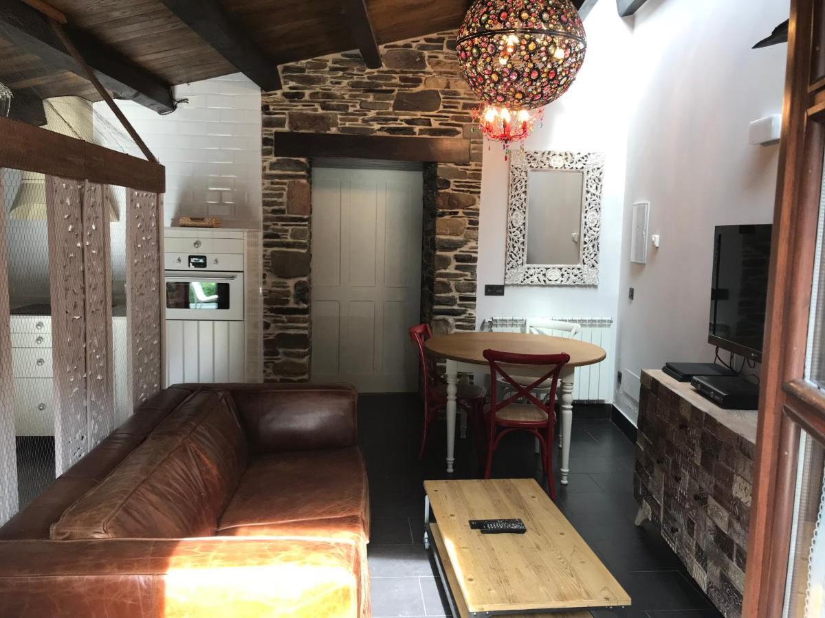 Casas Rurales Tareira En Taramundi Εξωτερικό φωτογραφία